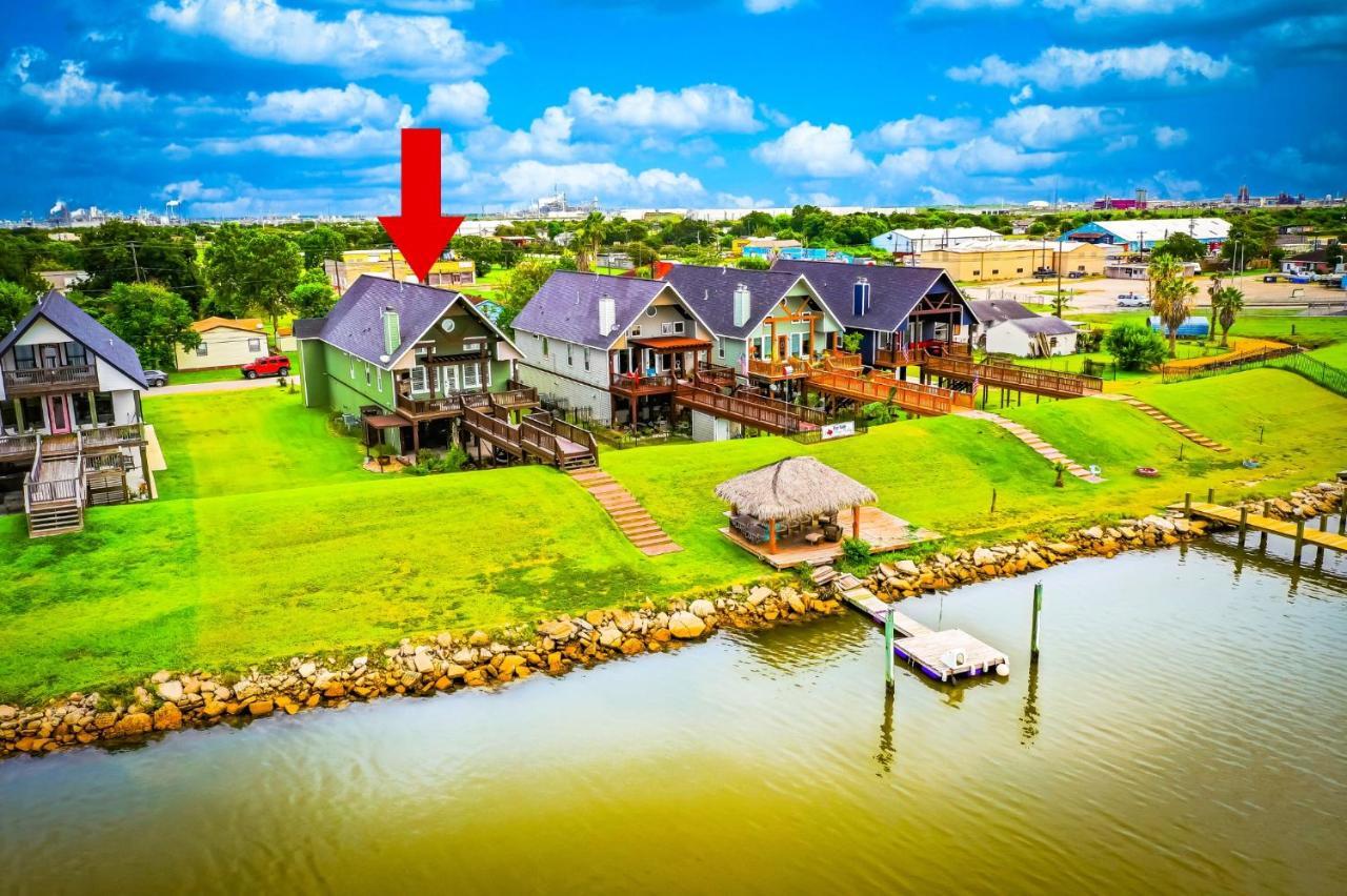 Luxury Waterfront Home Family And Pet Friendly Near Surfside Beach 11 Mins Фрипорт Экстерьер фото